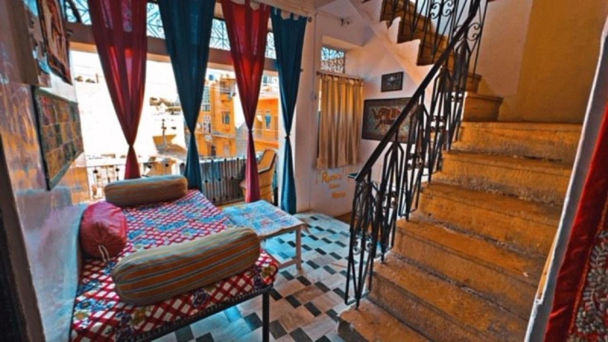 Rumi'S Guest House 자이살메르 외부 사진
